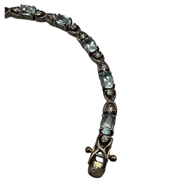 925 Sterling Silver Blue Topaz & Cubic Zirconia Bracelet.  B46 - Picture 12 of 14